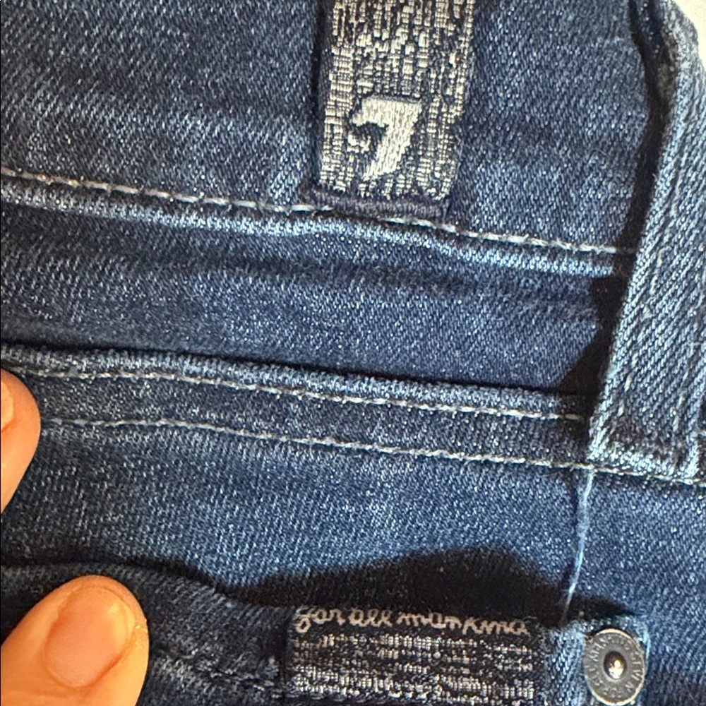 7 For All Mankind Dark Blue Denim Pants W/ Zippers on Side Full Length Skinny